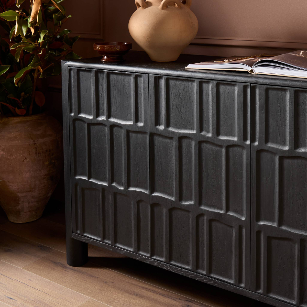 Ezri 4 Door Sideboard