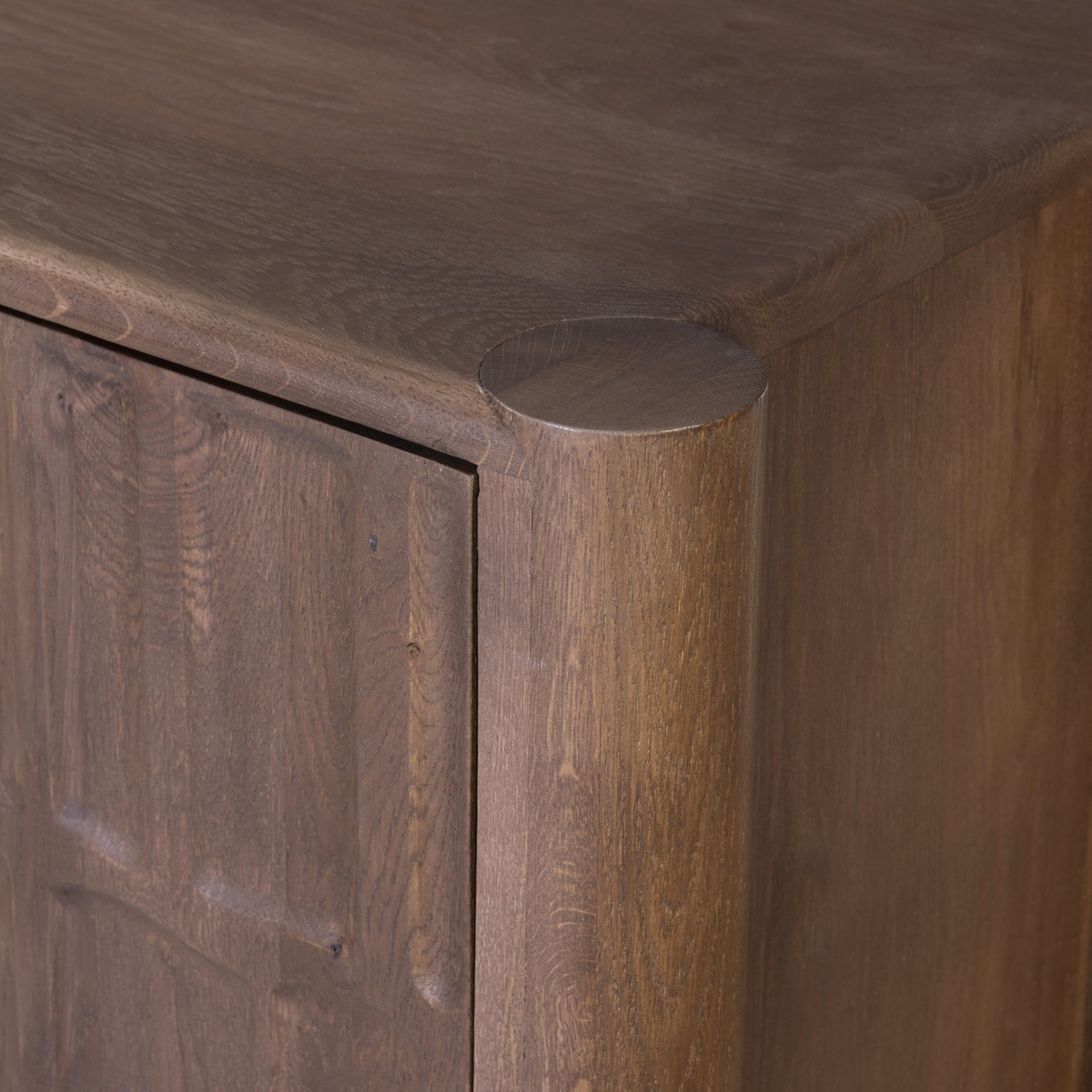 Ezri 4 Door Sideboard