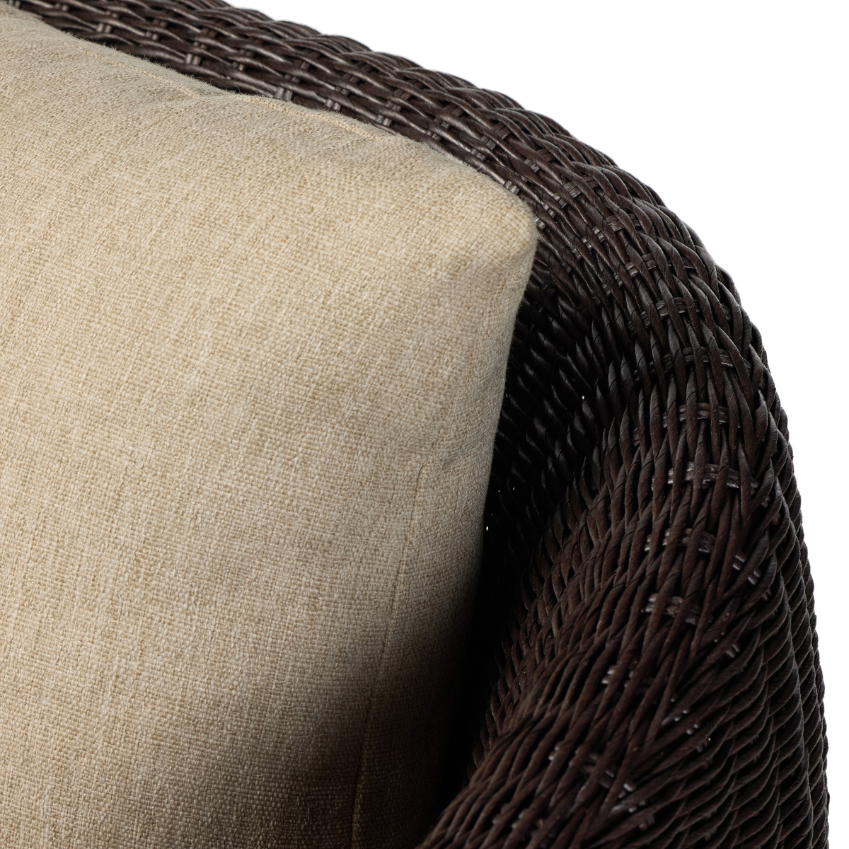 Cyra Outdoor Swivel Chair