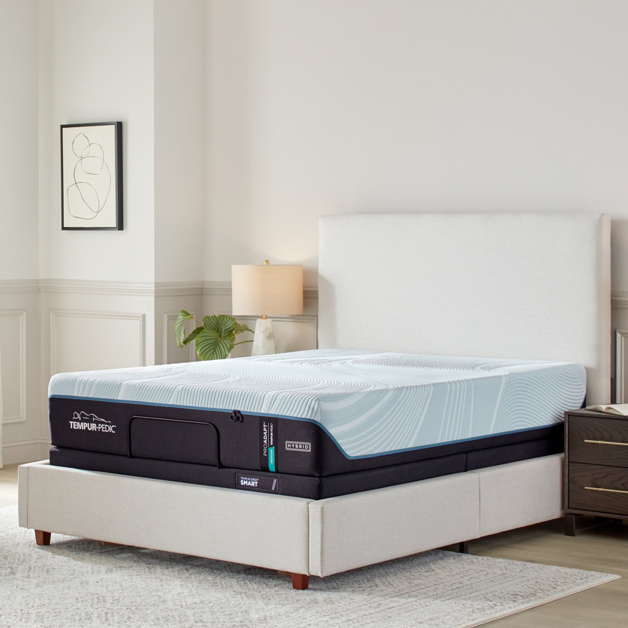 Tempur-Pedic® ProAdapt® Medium Hybrid