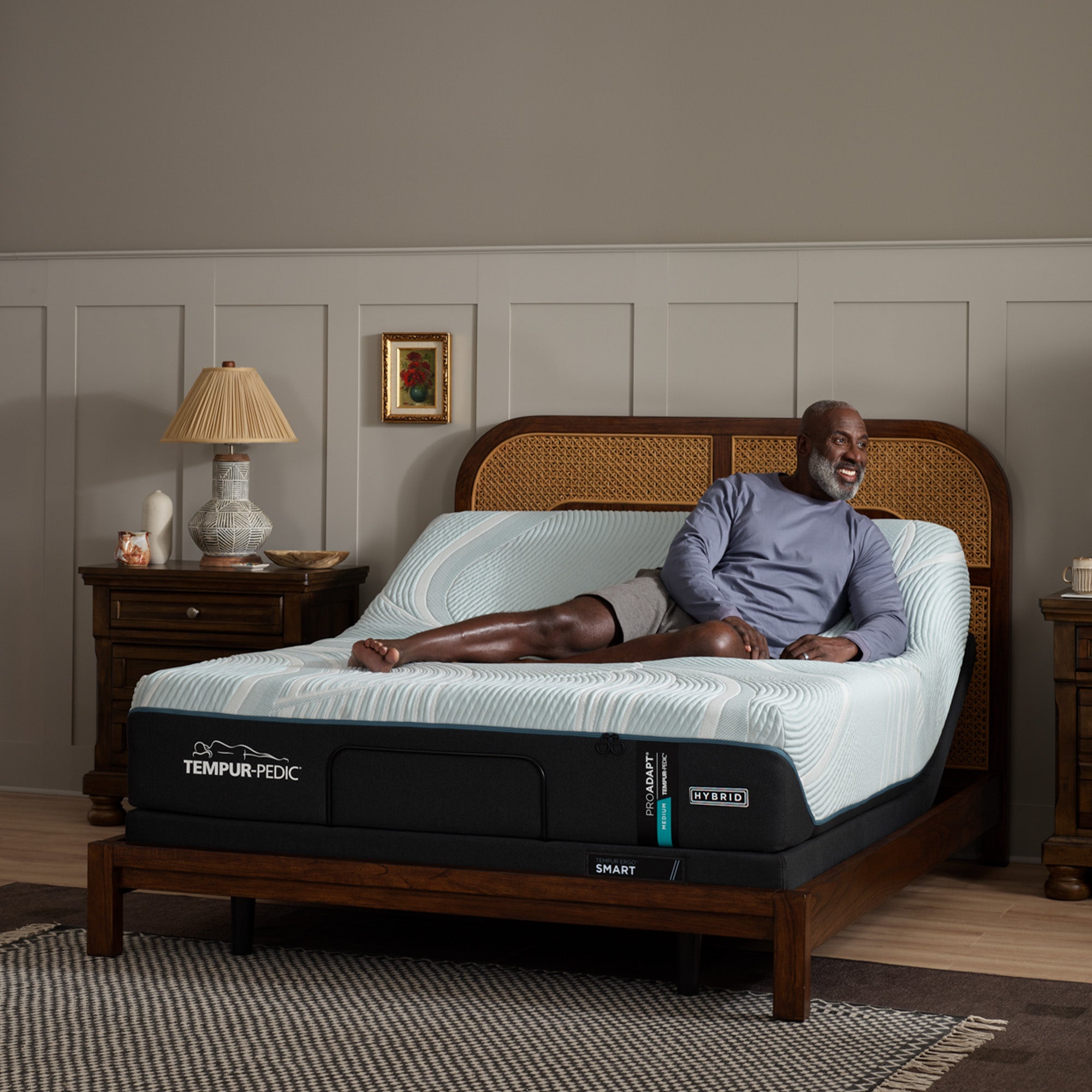 Tempur-Pedic® ProAdapt® Medium Hybrid