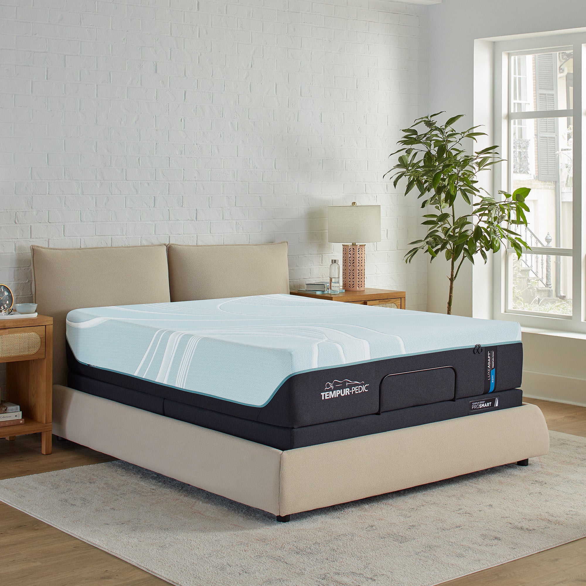 Tempur-Pedic® LuxeAdapt® Soft
