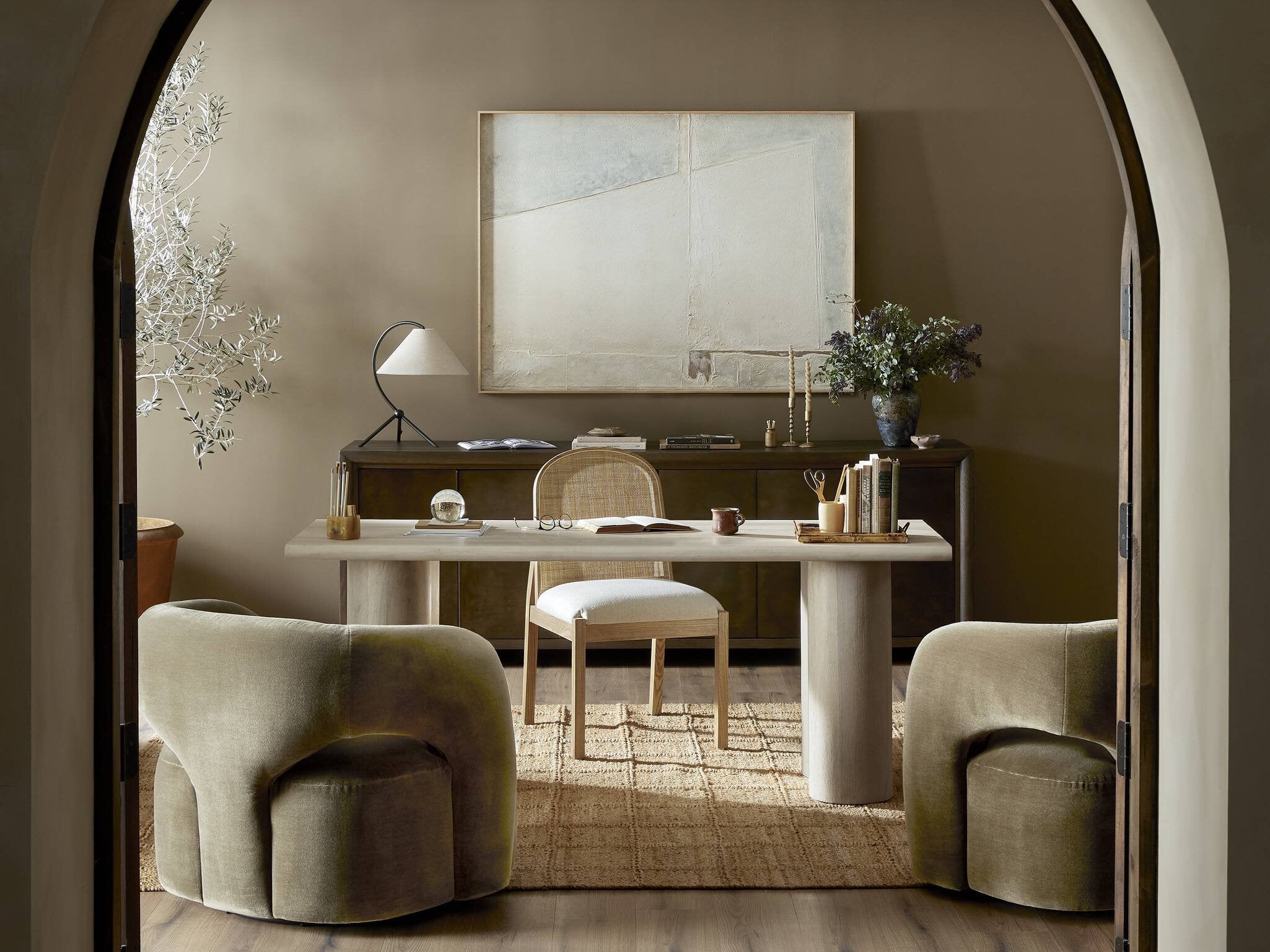 Mazie Swivel Chair