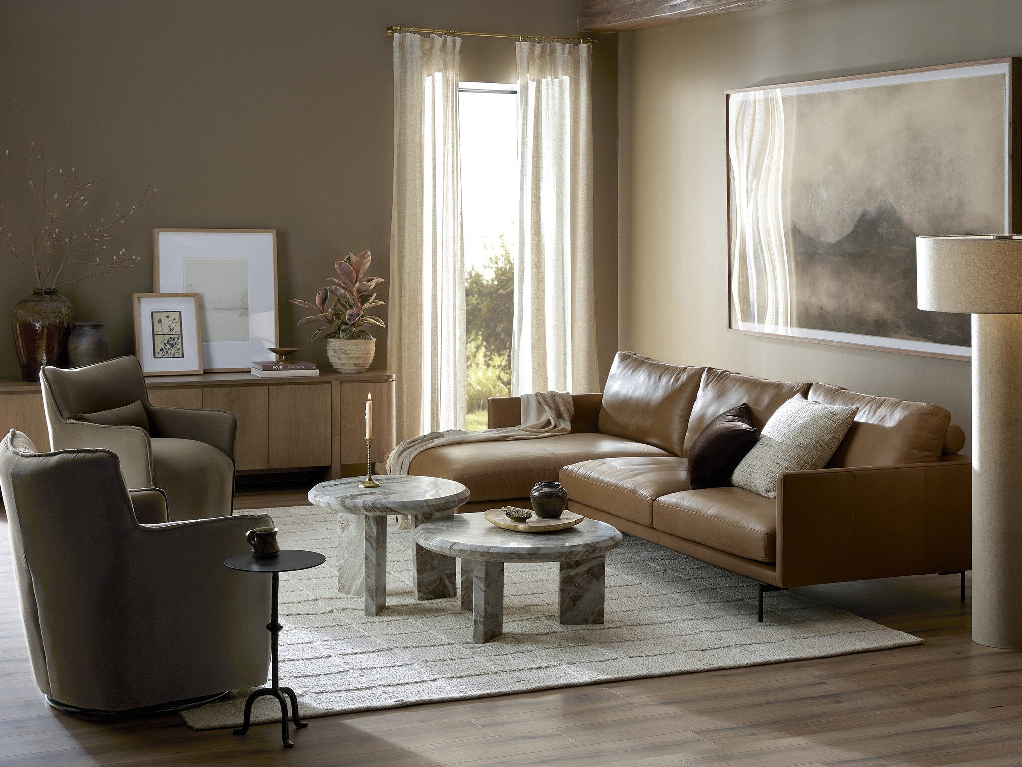 Elle Media Console