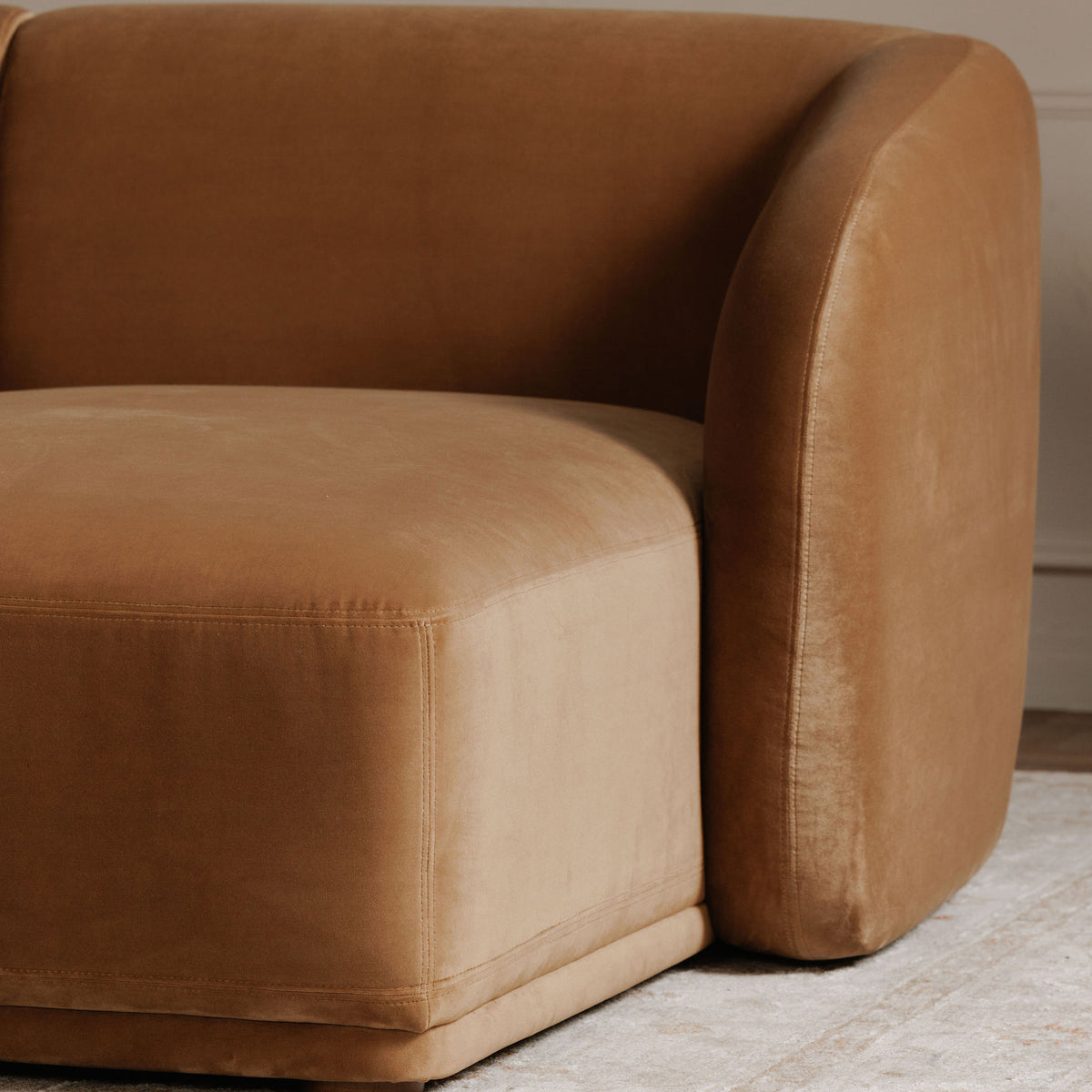 Faye Right Sectional Tan Faux Mohair by Moe's Home