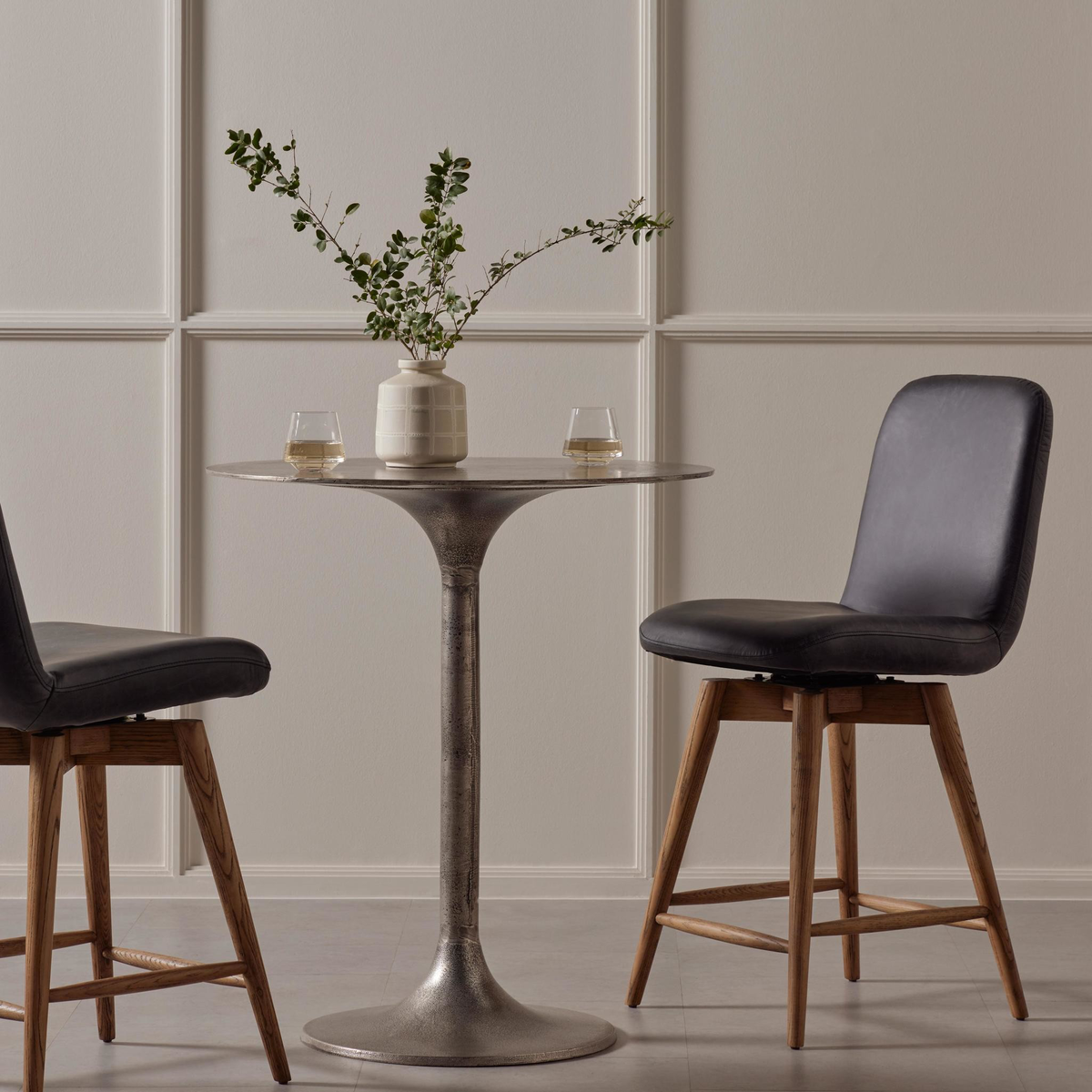 Simone Bar + Counter Table