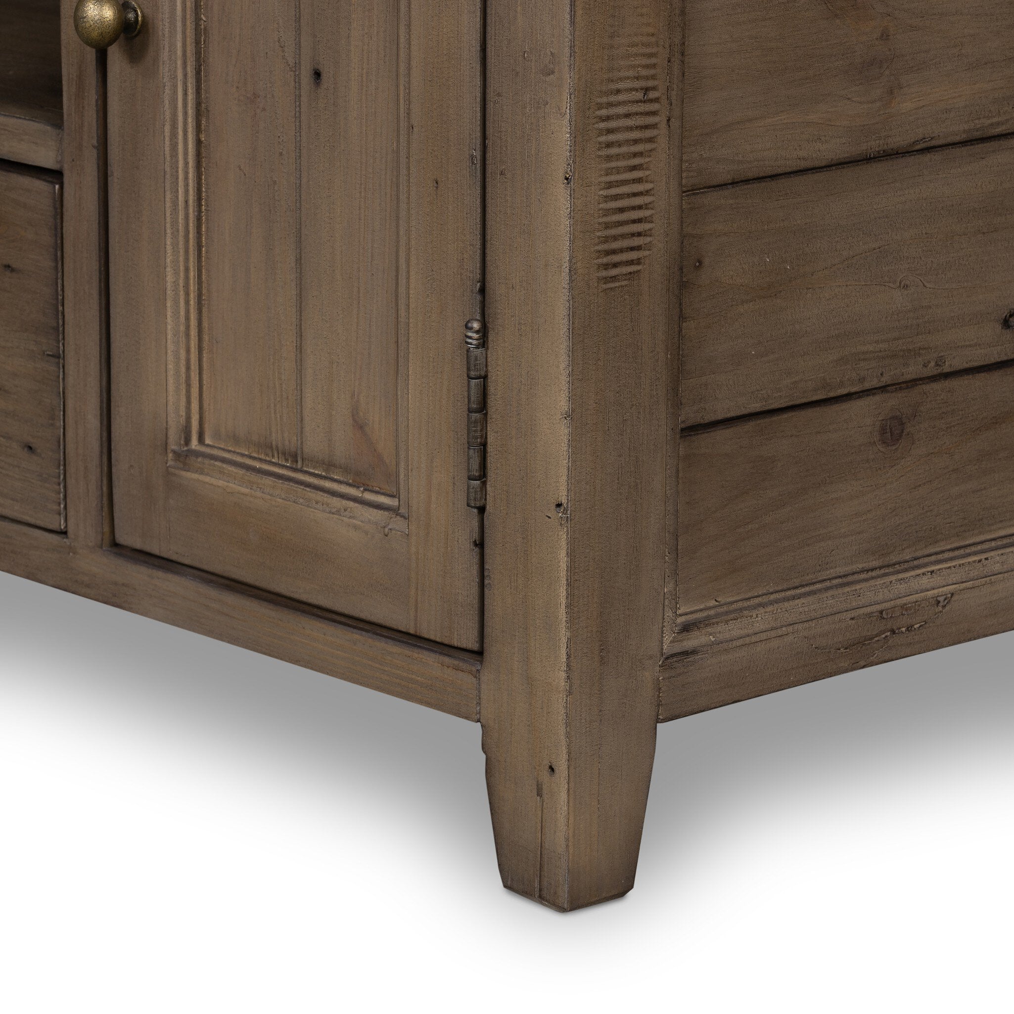 Irish Coast Small Tv Console