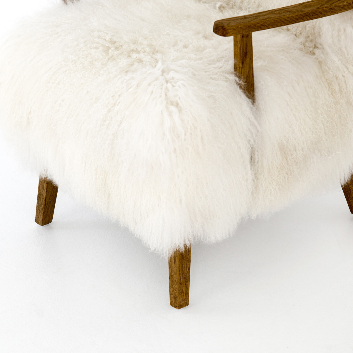 #color_mongolia-cream-fur
