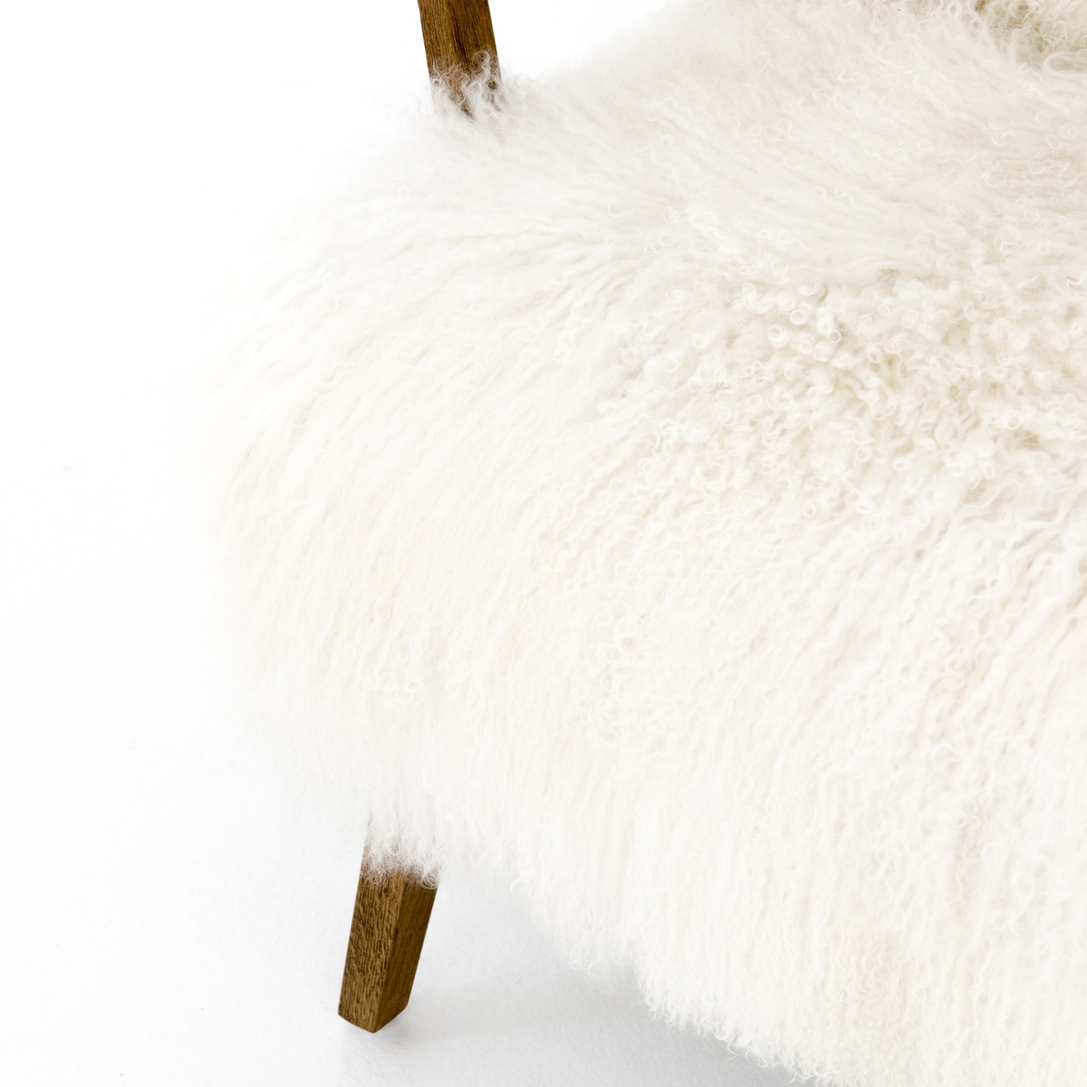 #color_mongolia-cream-fur