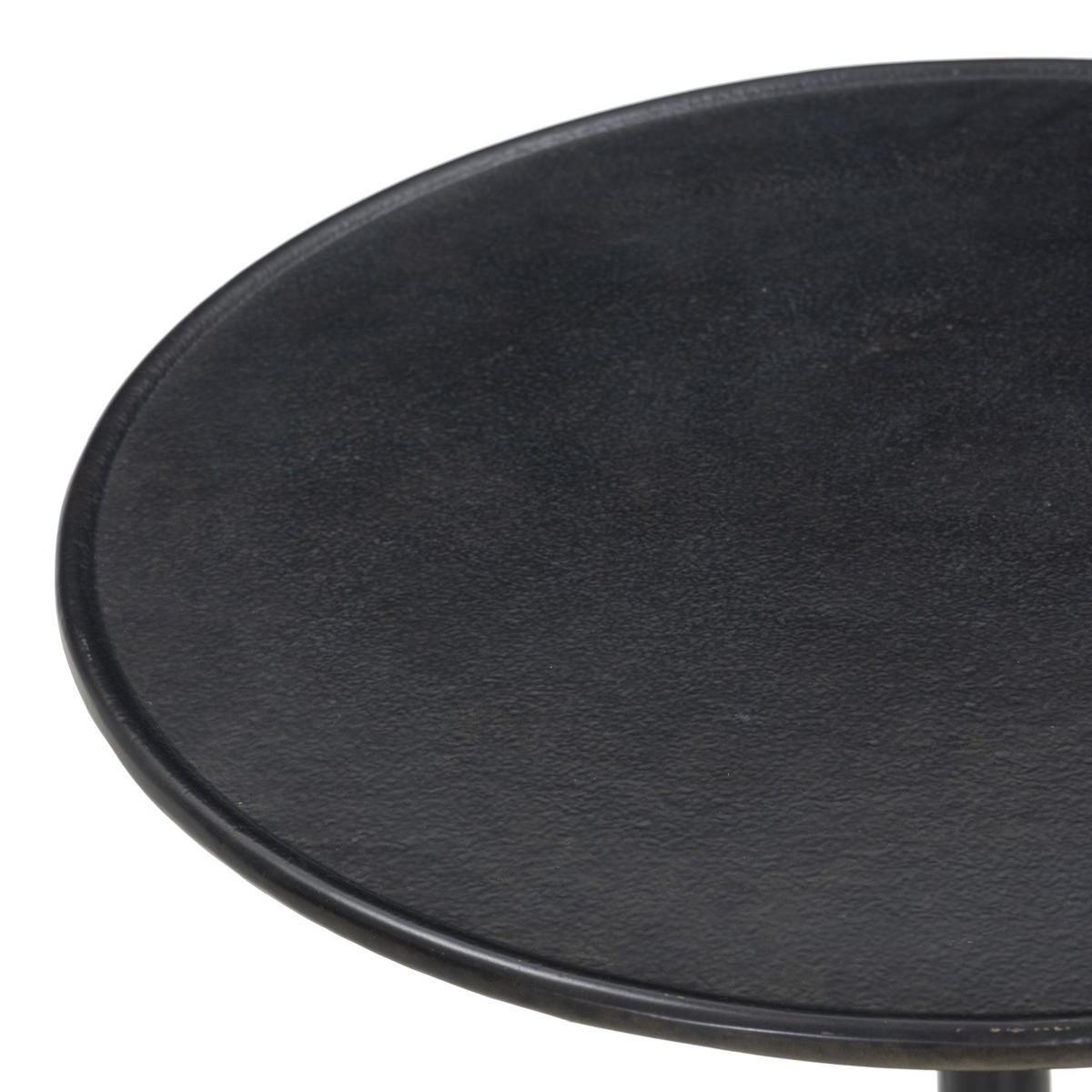 #color_black-antique