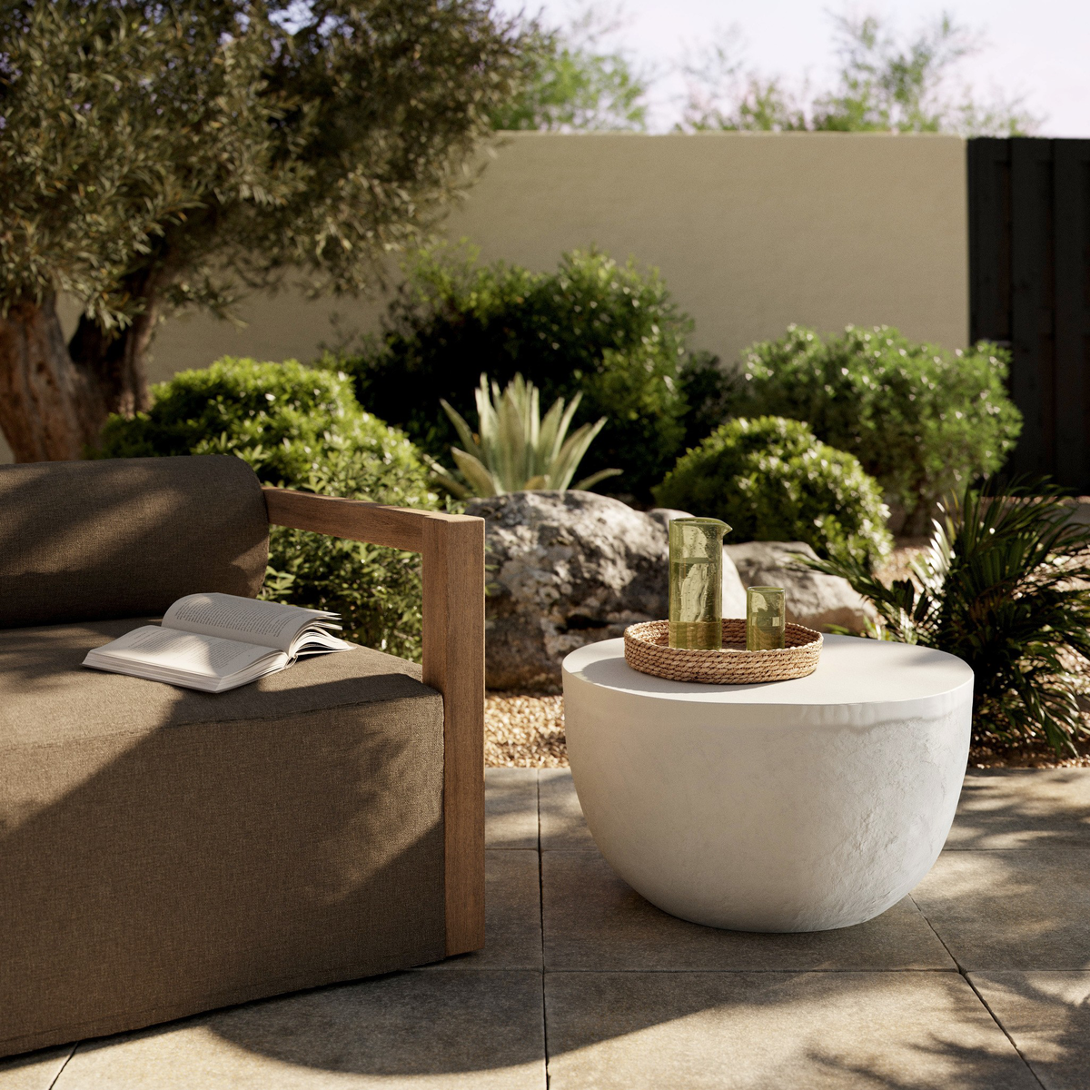 #color_matte-white-cast-aluminum
