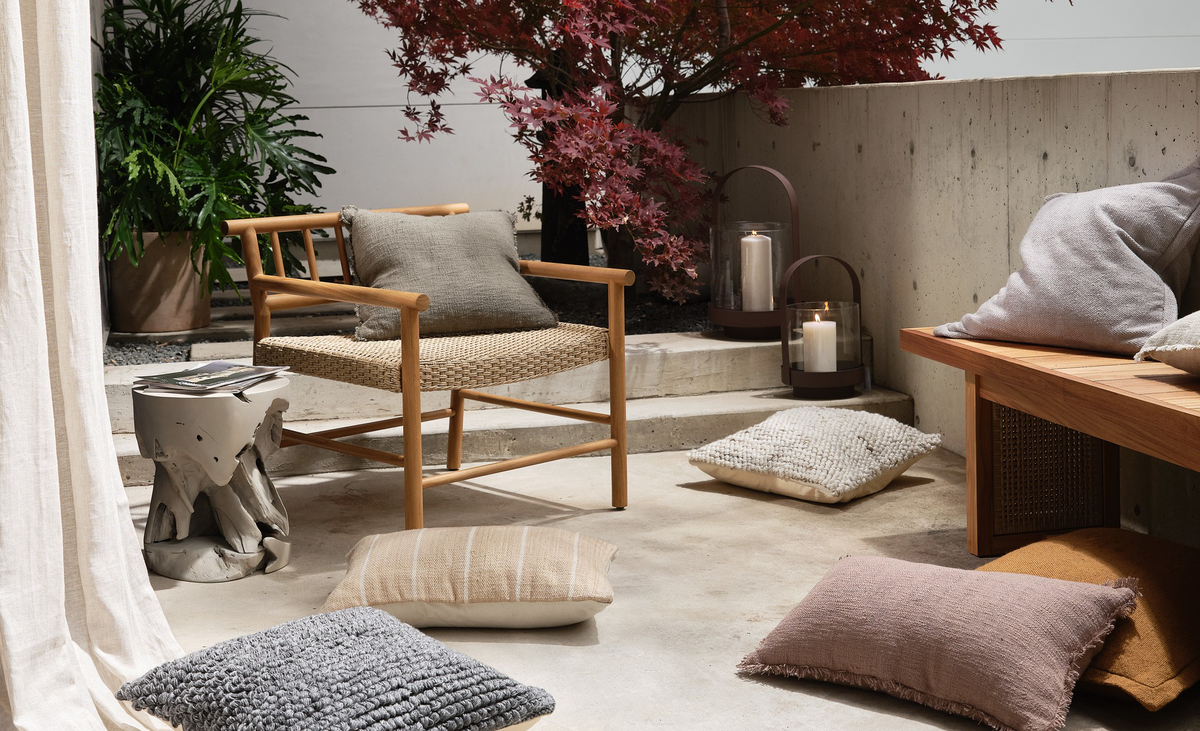 #color_ivory-teak-root