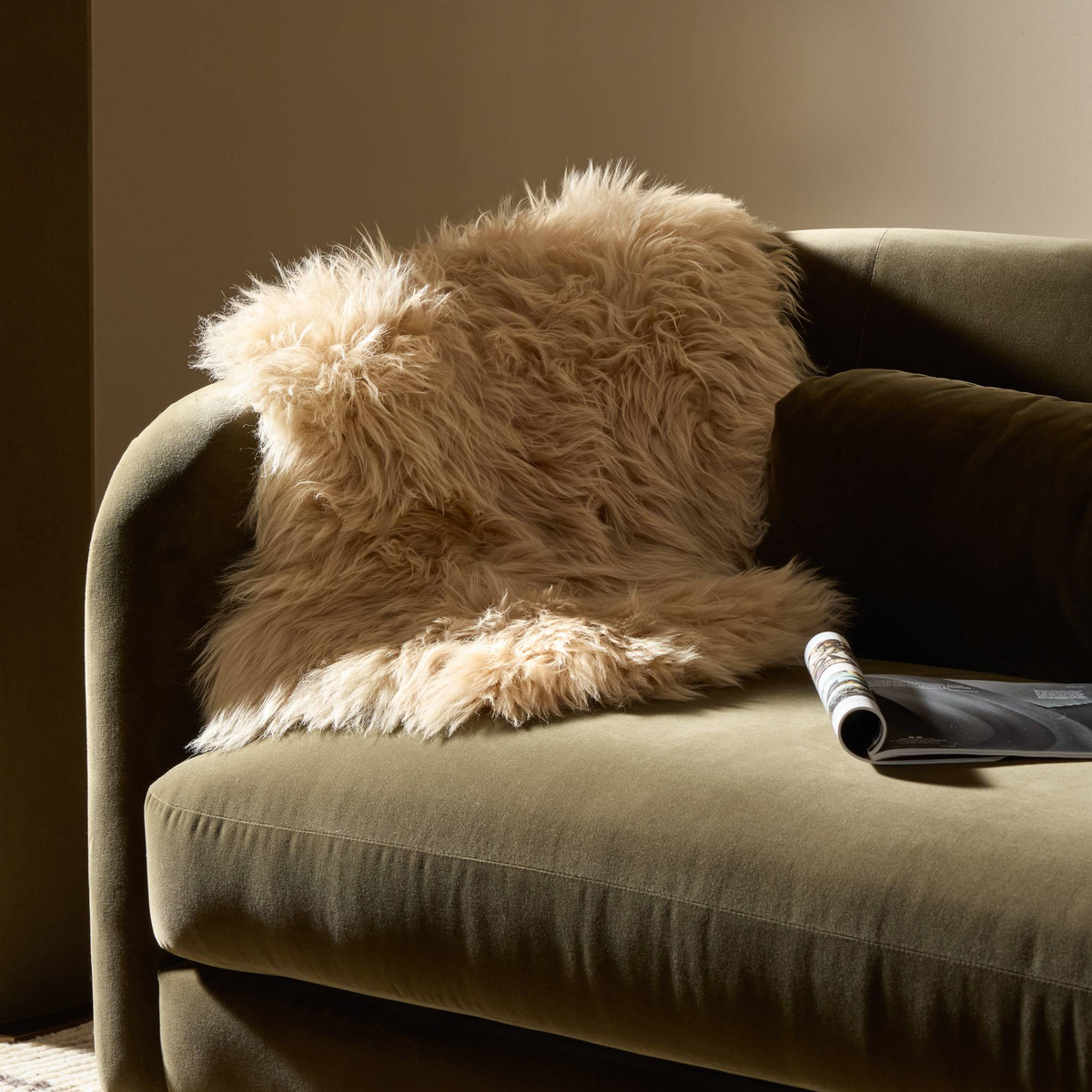 #color_beige-lambskin