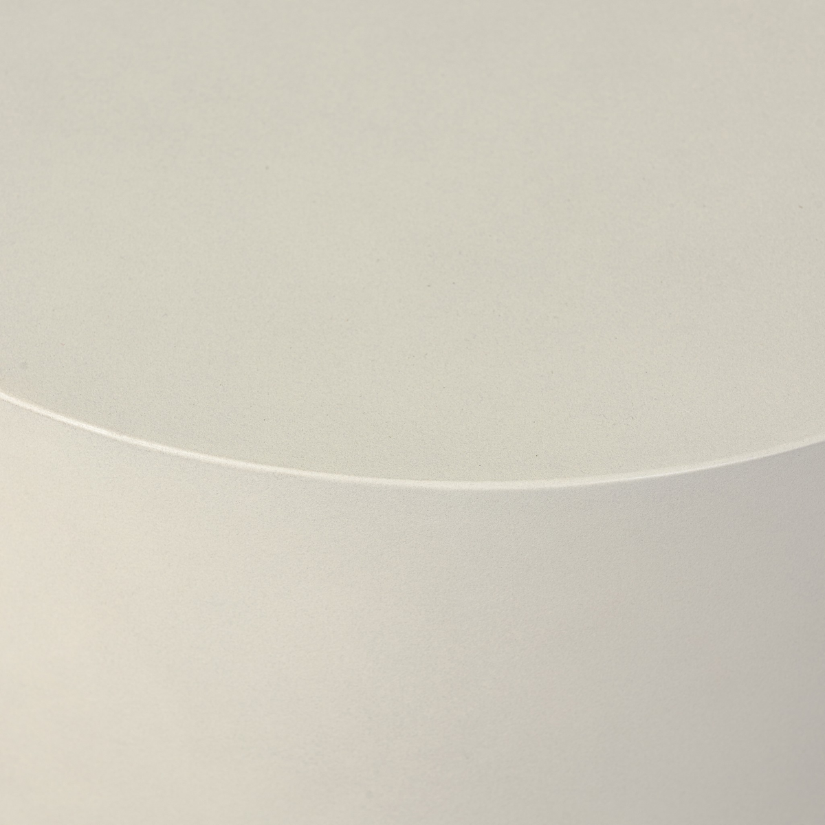 #color_white-concrete