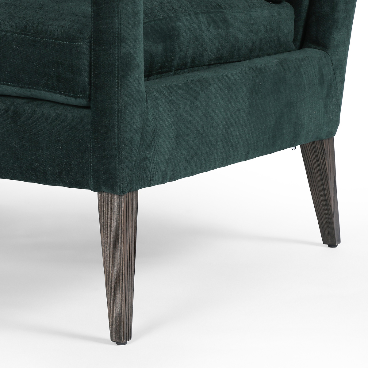 #color_emerald-worn-velvet