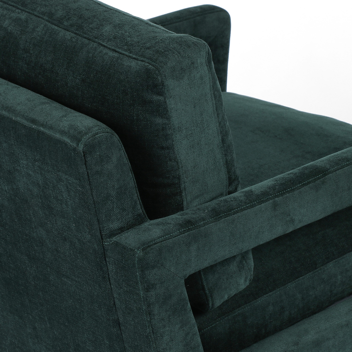 #color_emerald-worn-velvet