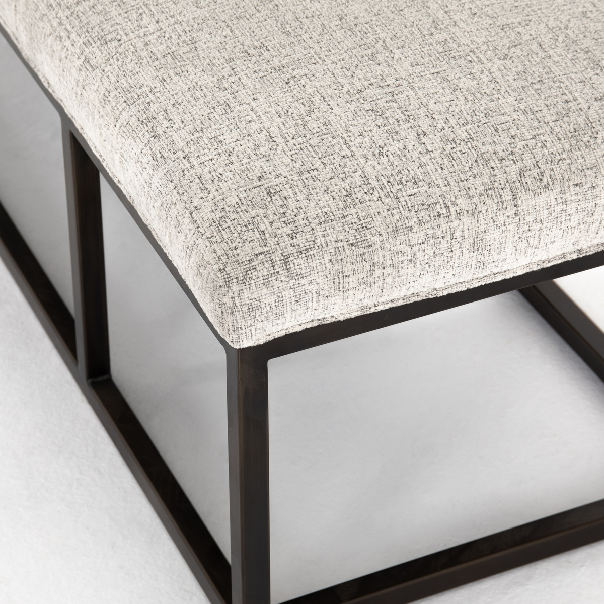 #color_plushtone-linen