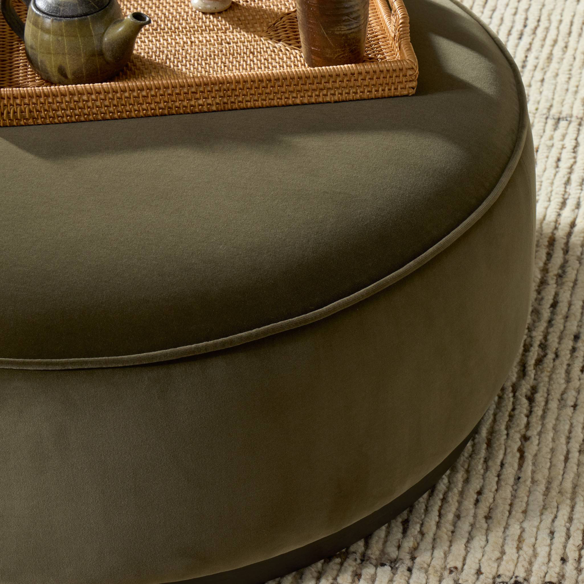 #color_surrey-olive