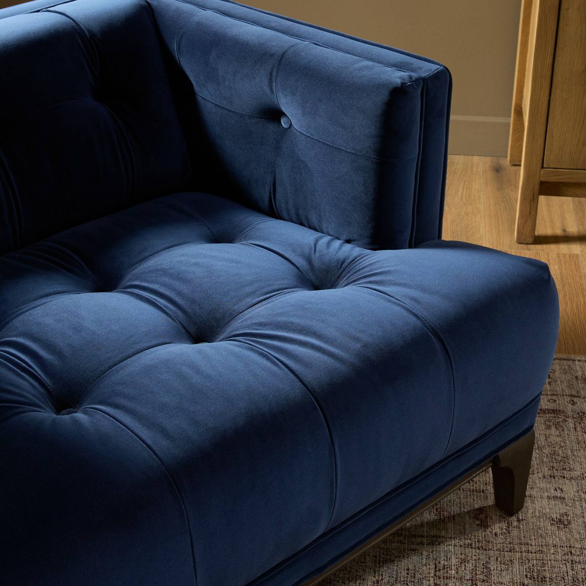 #color_sapphire-navy