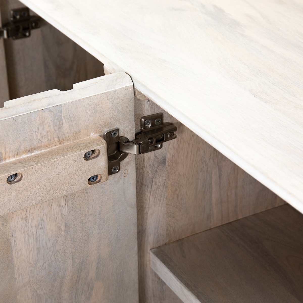 #color_antique-brass