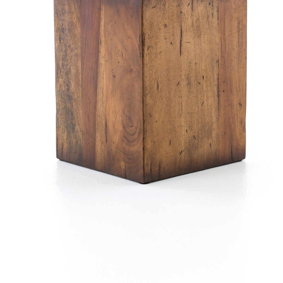 #color_reclaimed-fruitwood
