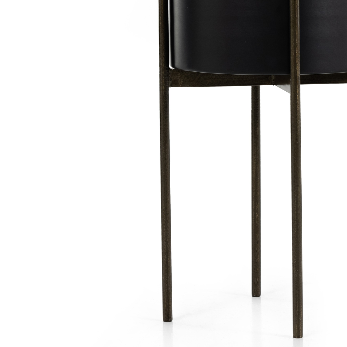 #color_iron-matte-black