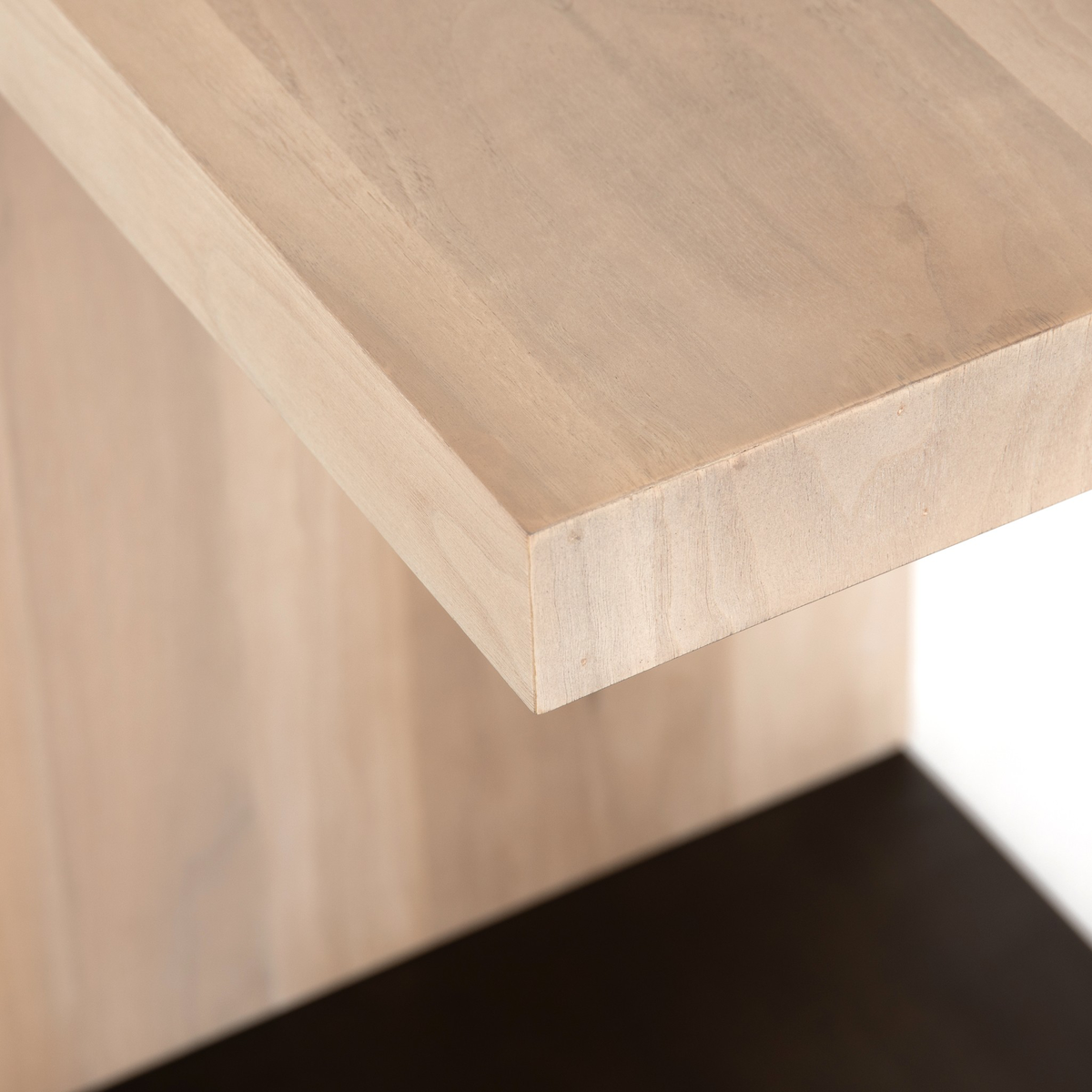 #color_ashen-walnut