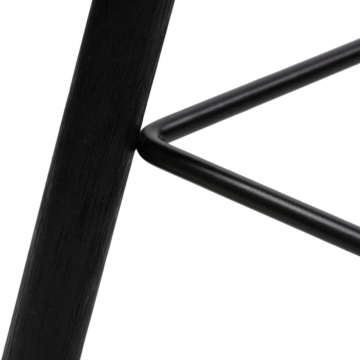 #color_matte-black-parawood