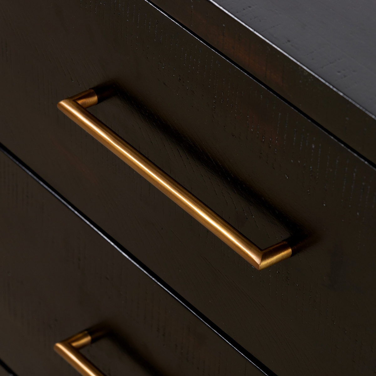 #color_burnished-black