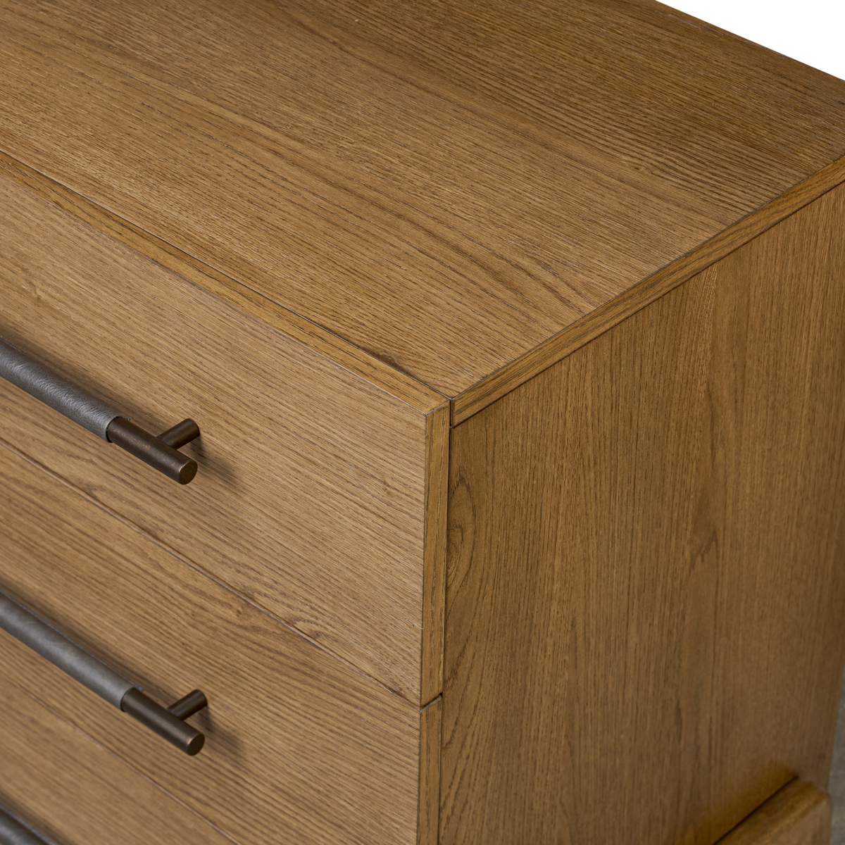 #color_amber-oak-veneer
