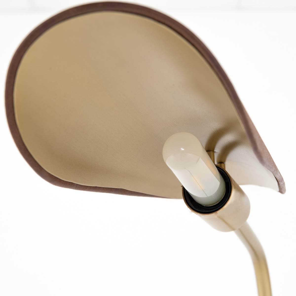 #color_dark-walnut