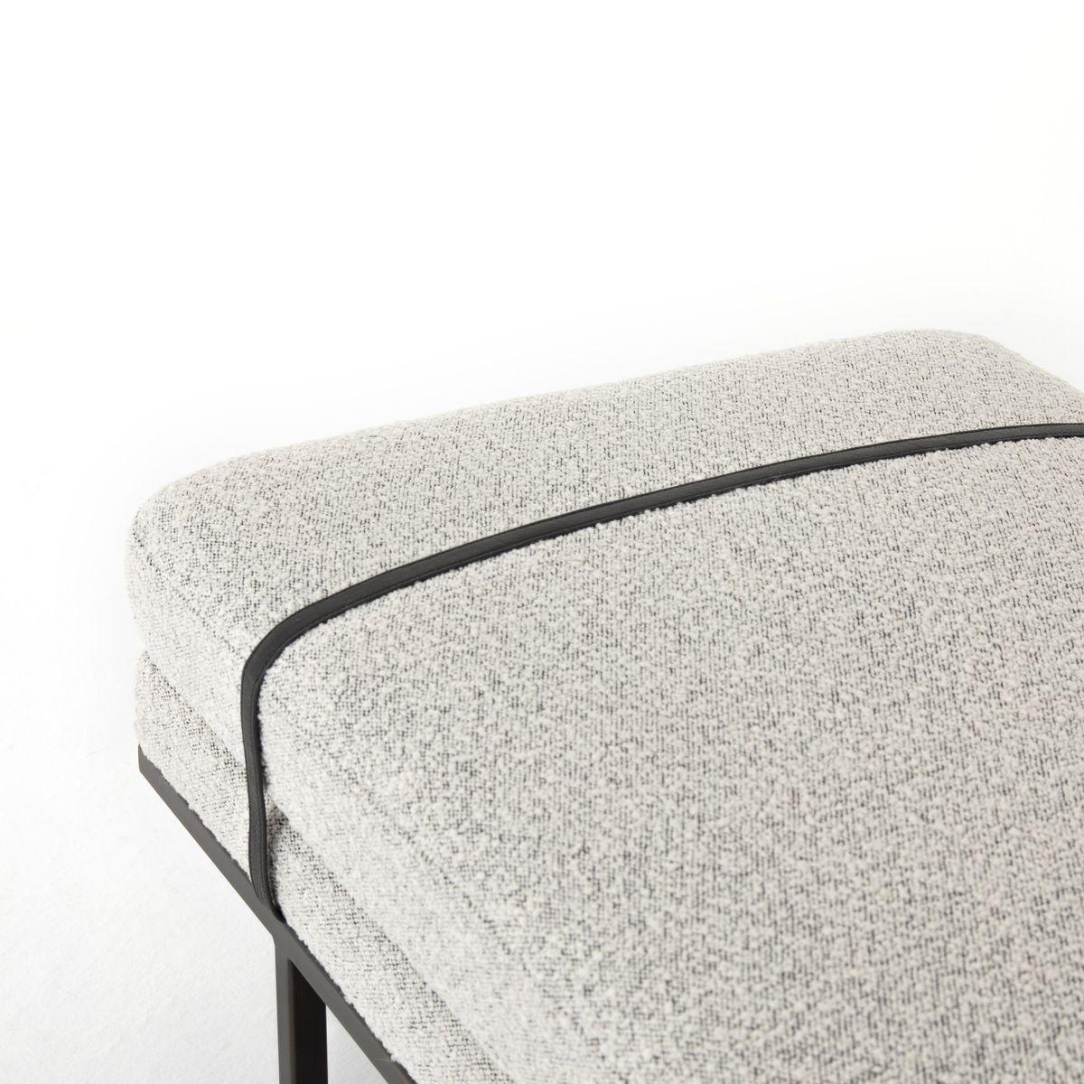 #color_knoll-domino