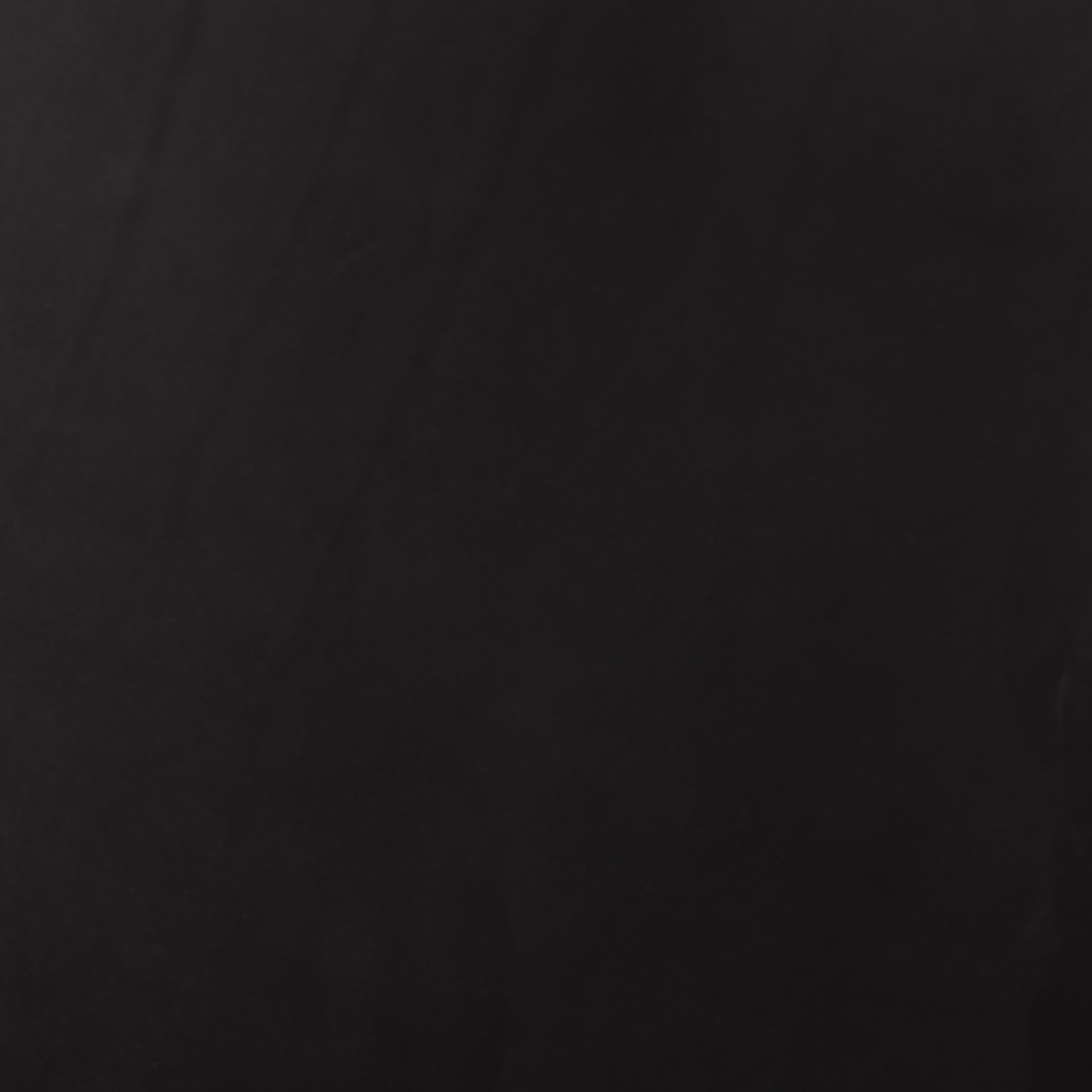 #color_heirloom-black
