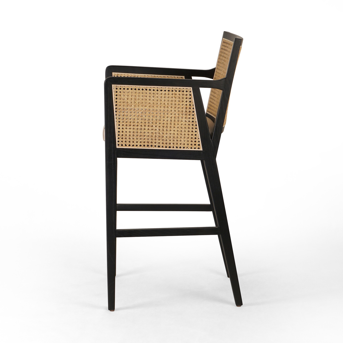 #color_seating/chairs/bar-counter