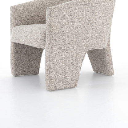 Fae Chair