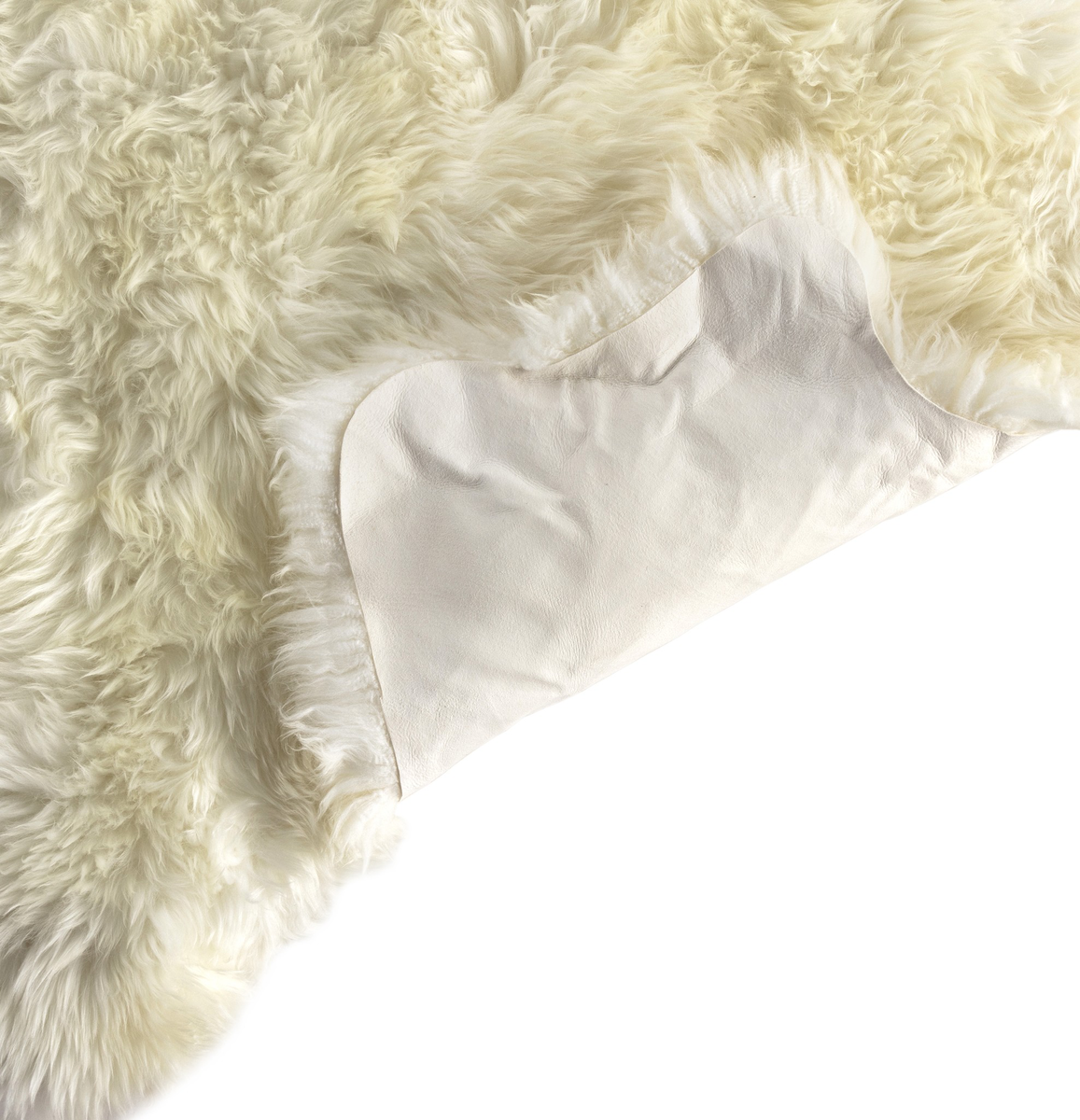 #color_white-lambskin