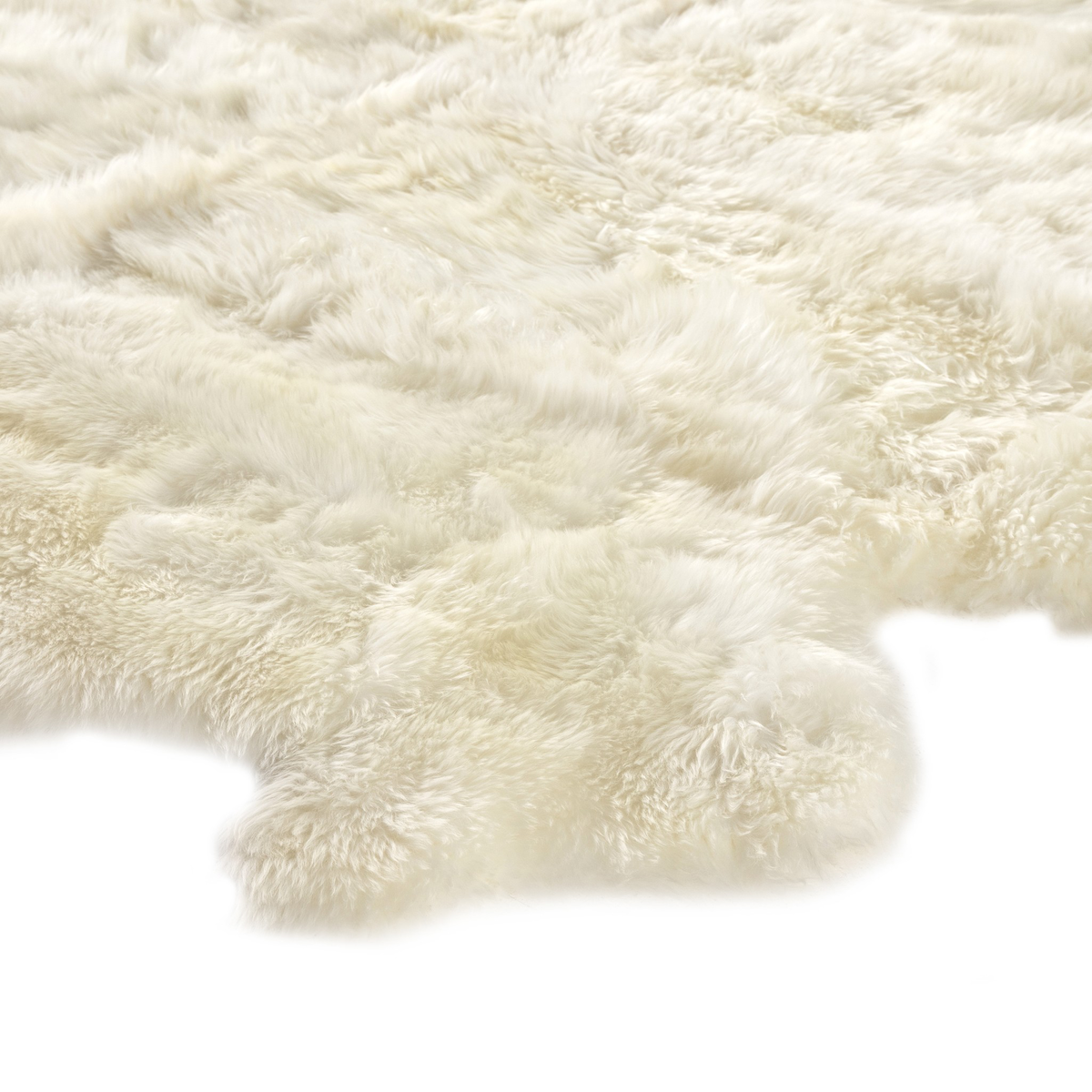 #color_white-lambskin