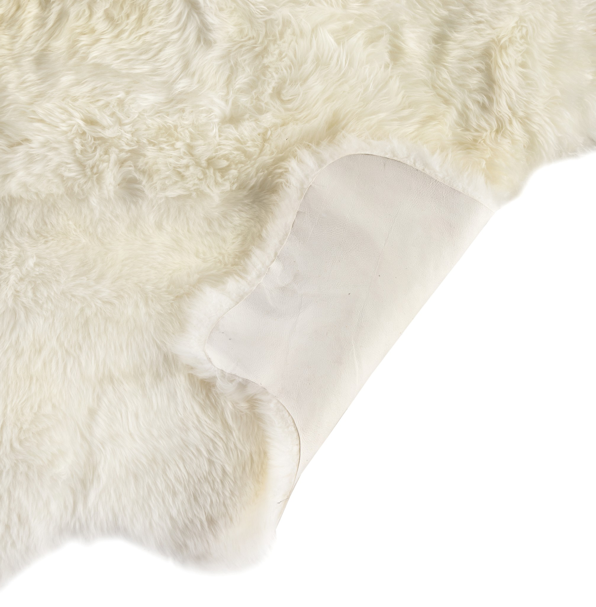 #color_white-lambskin