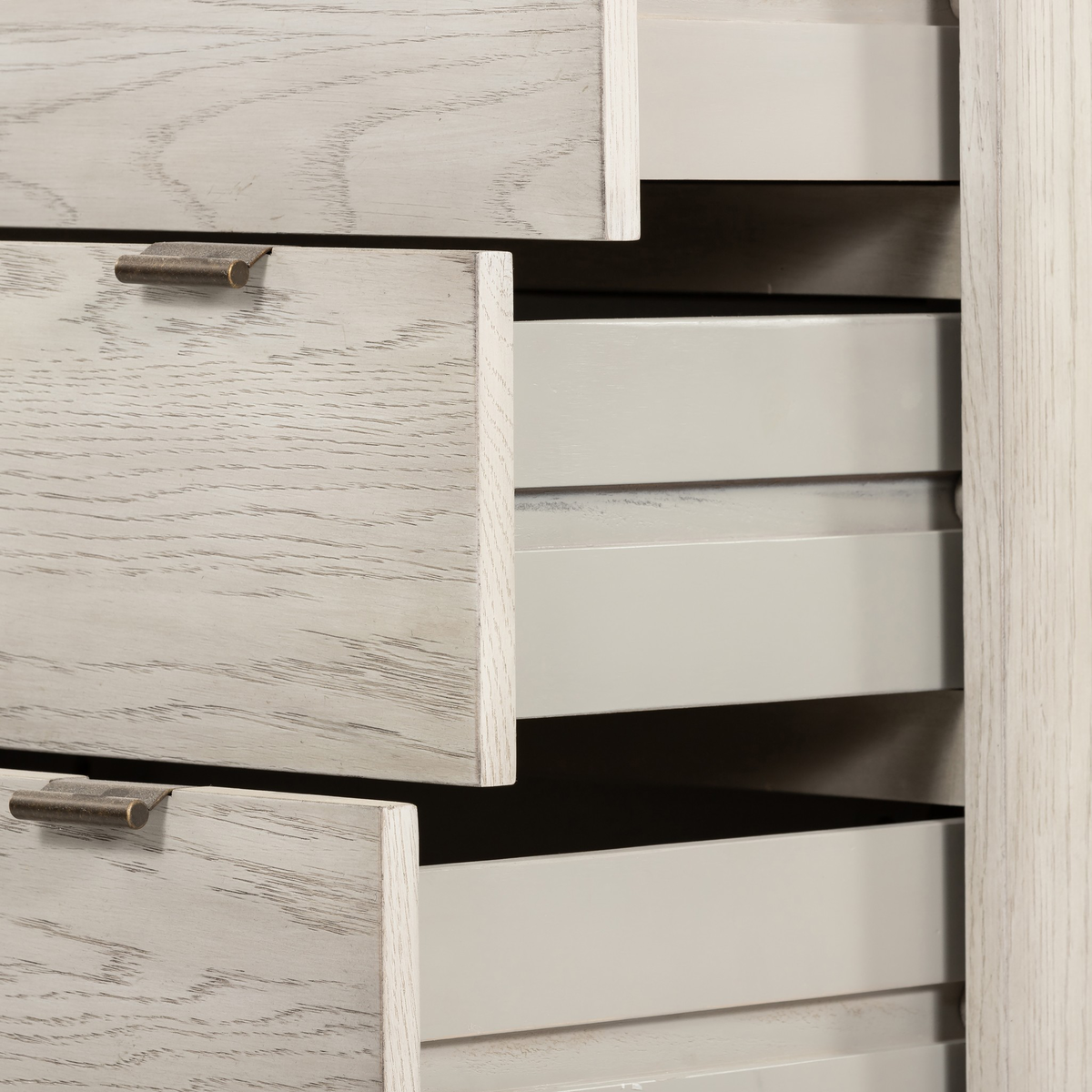 #color_vintage-white-oak