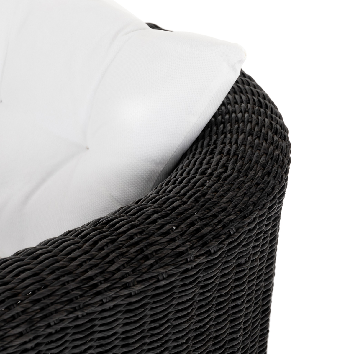 #color_outdoor/outdoor-chairs/outdoor-accent