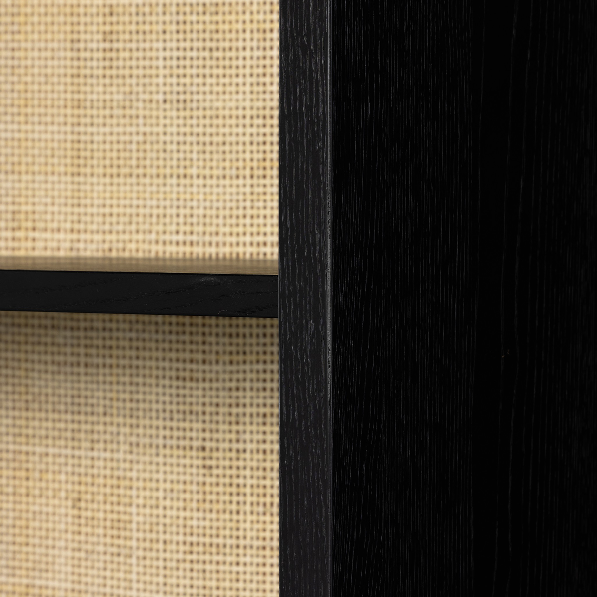 #color_brushed-ebony-oak-veneer