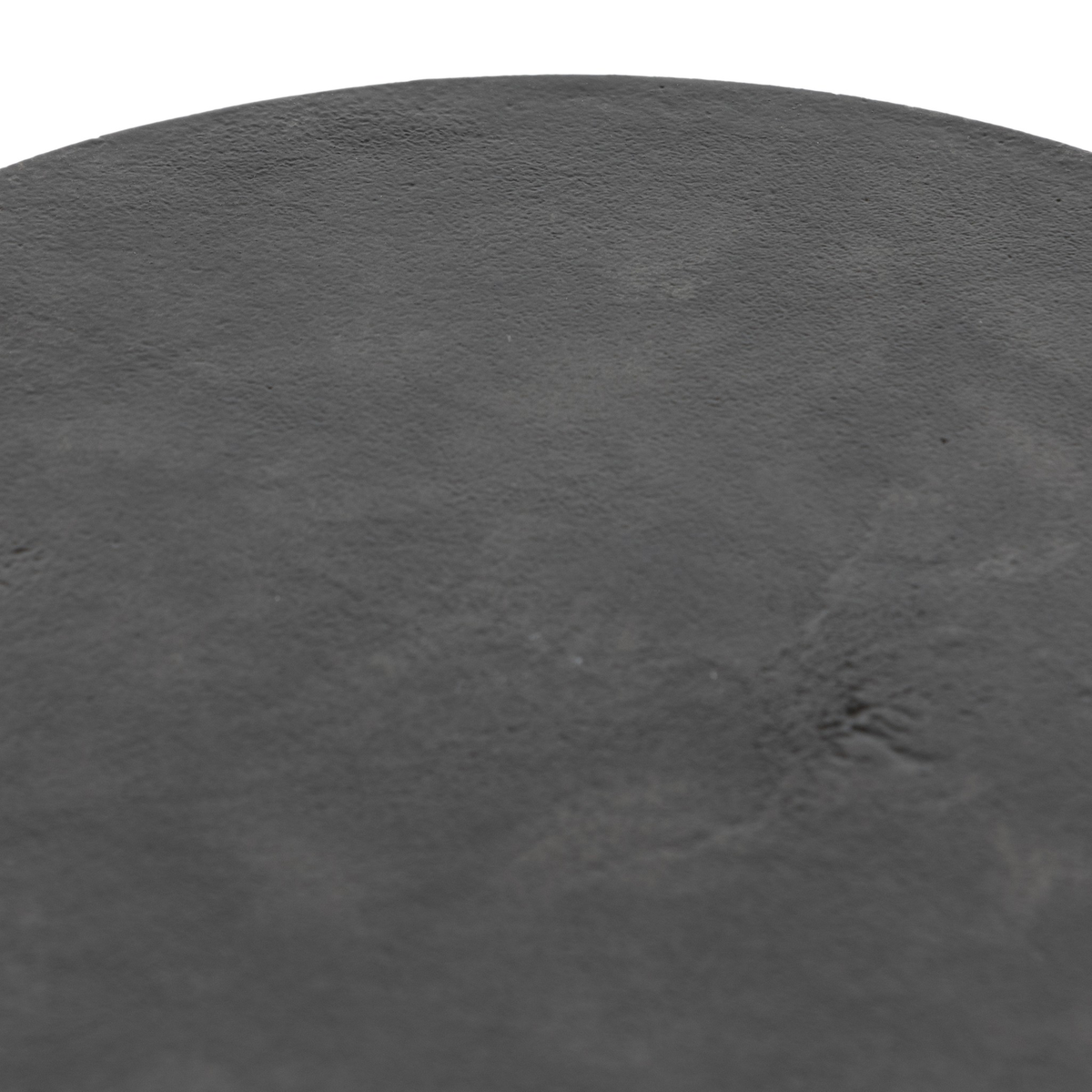 #color_raw-black