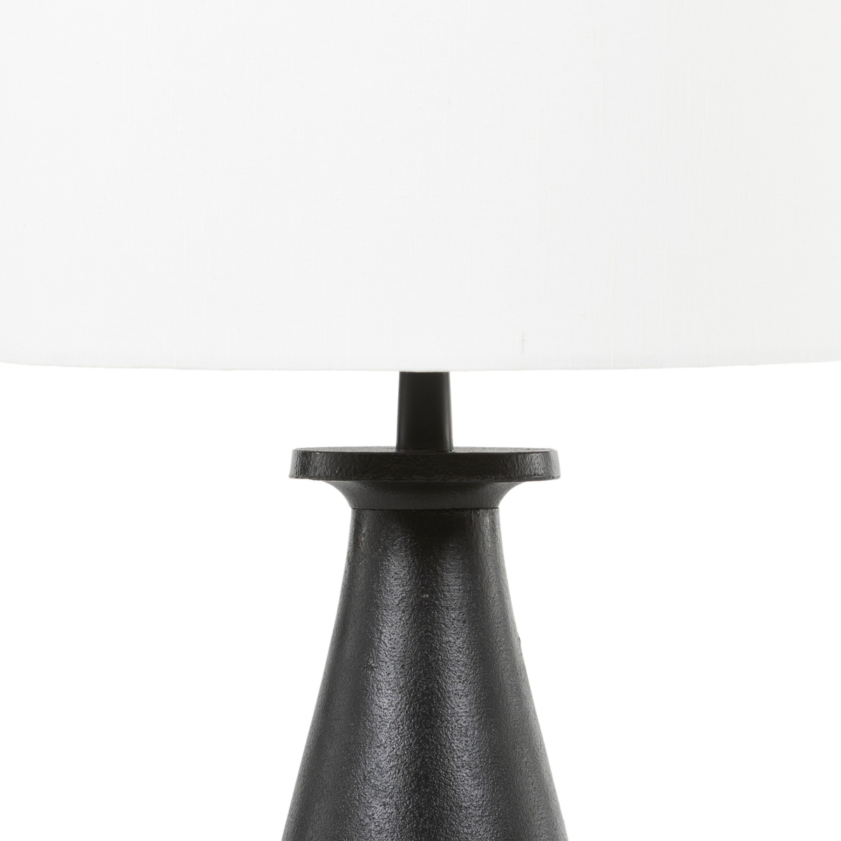 #color_matte-black-cast-aluminum