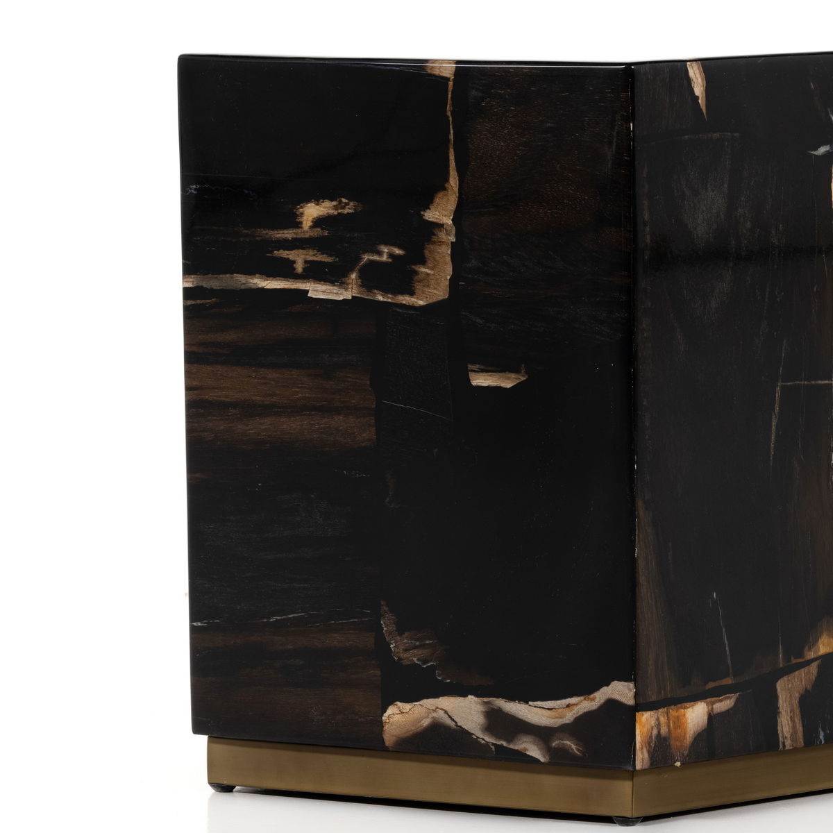 #color_dark-petrified-wood