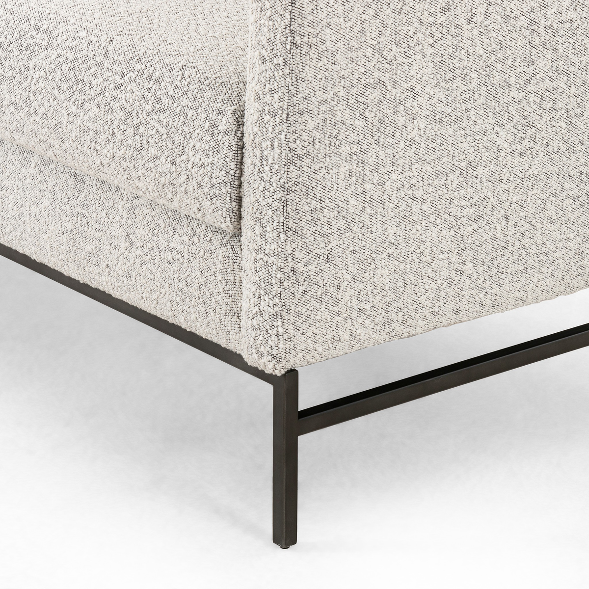 #color_knoll-domino