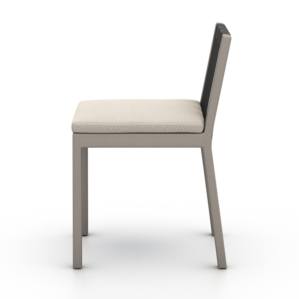 #color_outdoor/outdoor-chairs/outdoor-dining