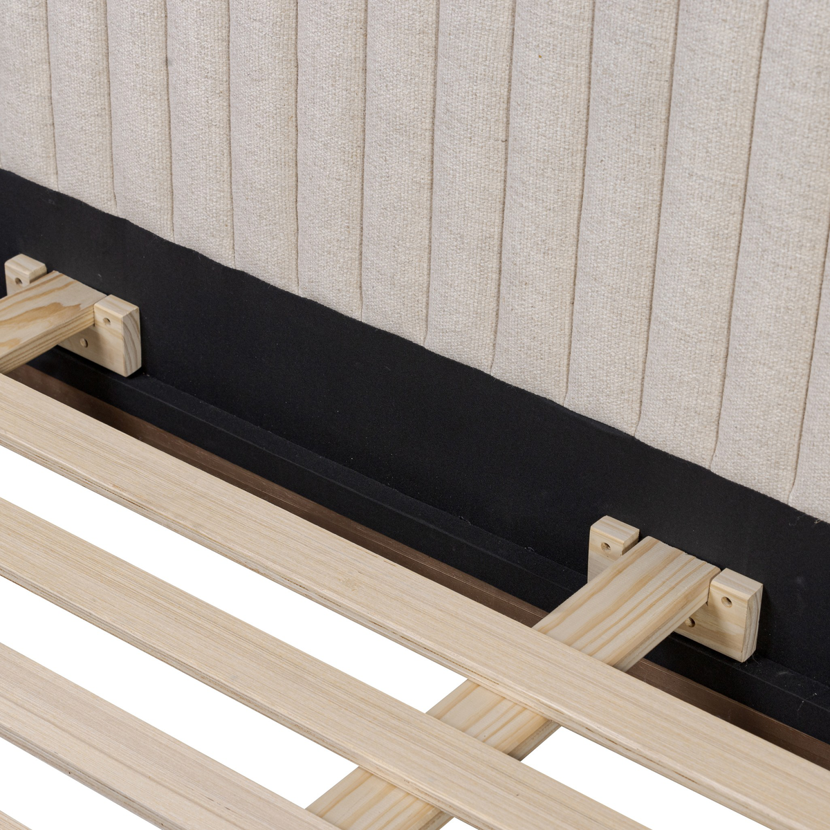 #color_thames-cream