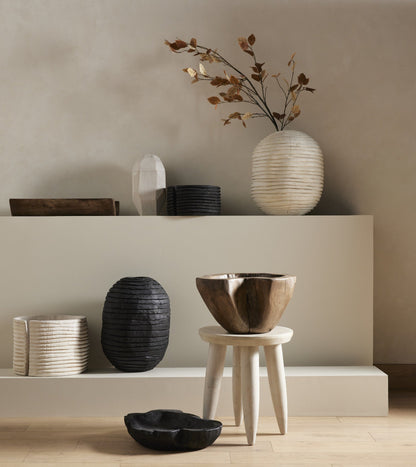 Beto Banded Vase