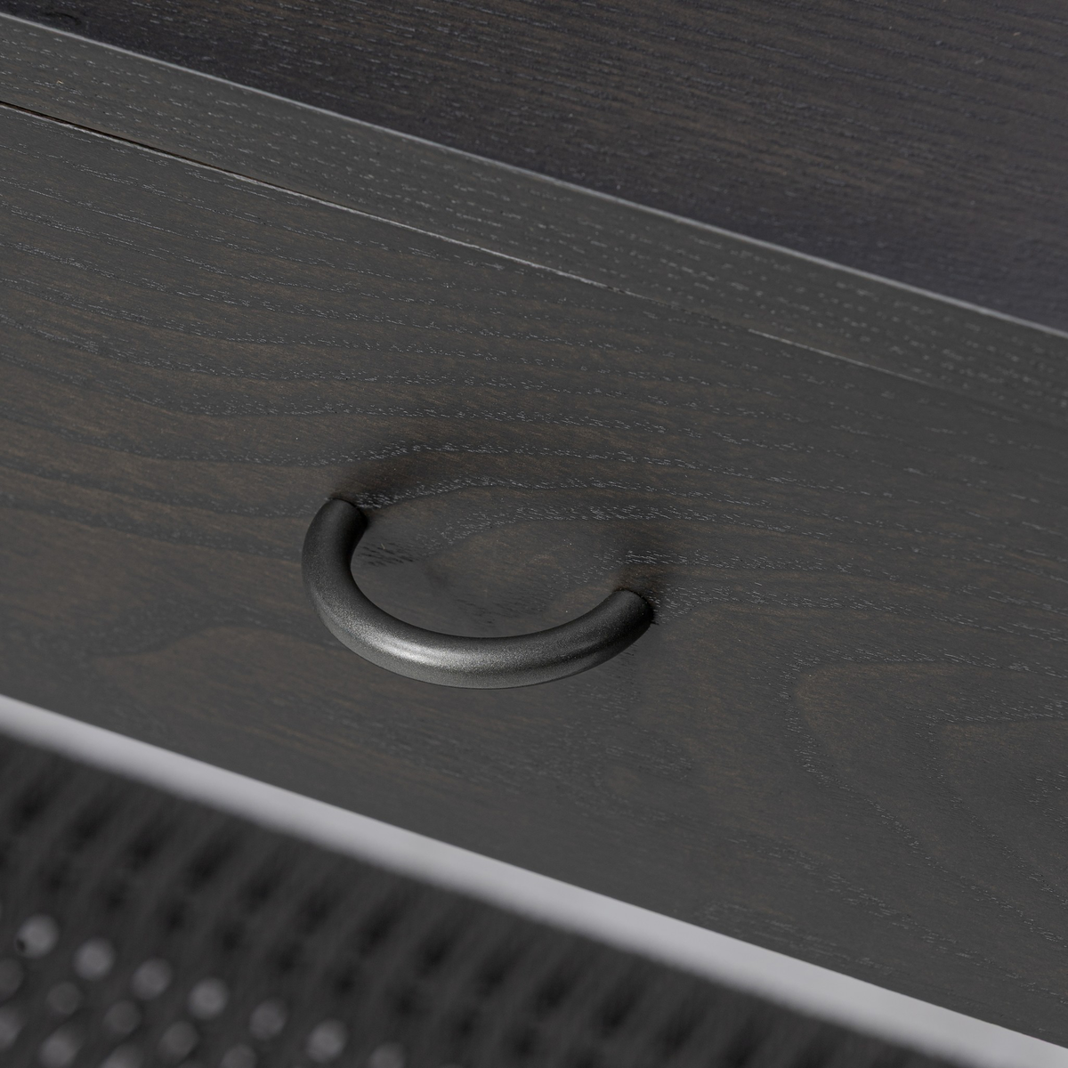 #color_smoked-black-ash-veneer