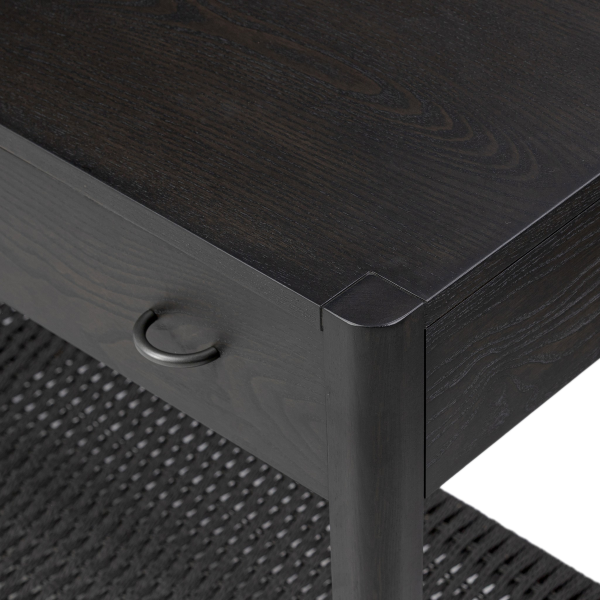 #color_smoked-black-ash-veneer